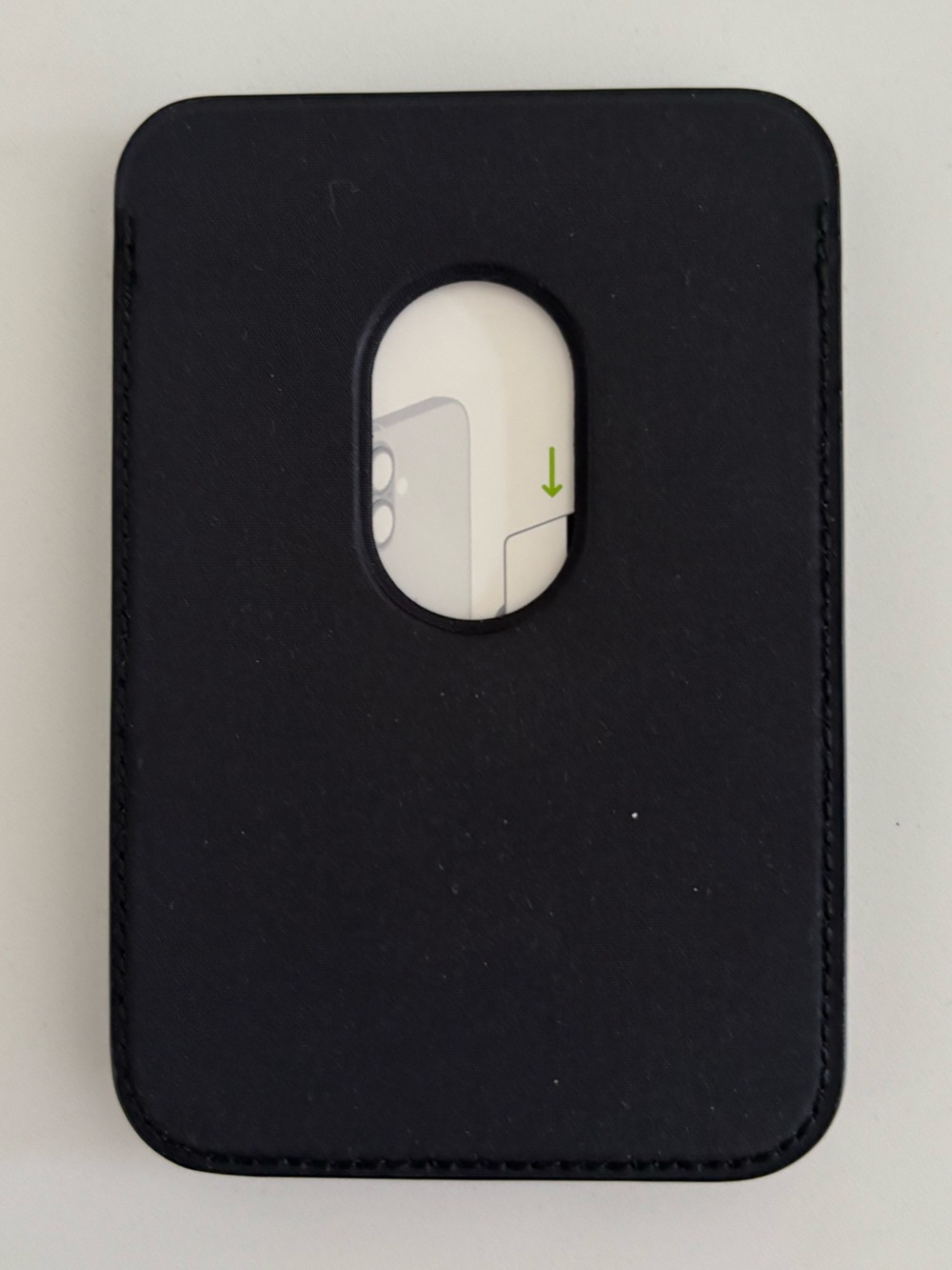 Apple FineWoven MagSafe Wallet - Black - Picture 4 of 6